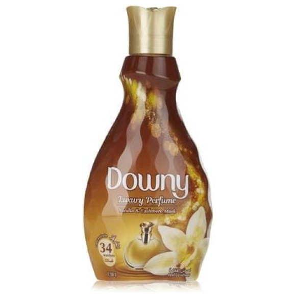 Downy Perfume Collection Concentrate Fabric Softener Feel Luxurious 1.38ltr - Long-Lasting Fragrance Al Ain Abu Dhabi UAE